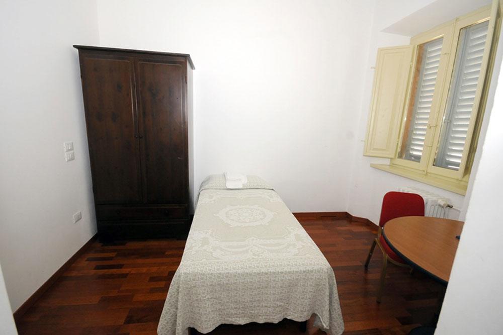 Guest House Domus Urbino Luaran gambar
